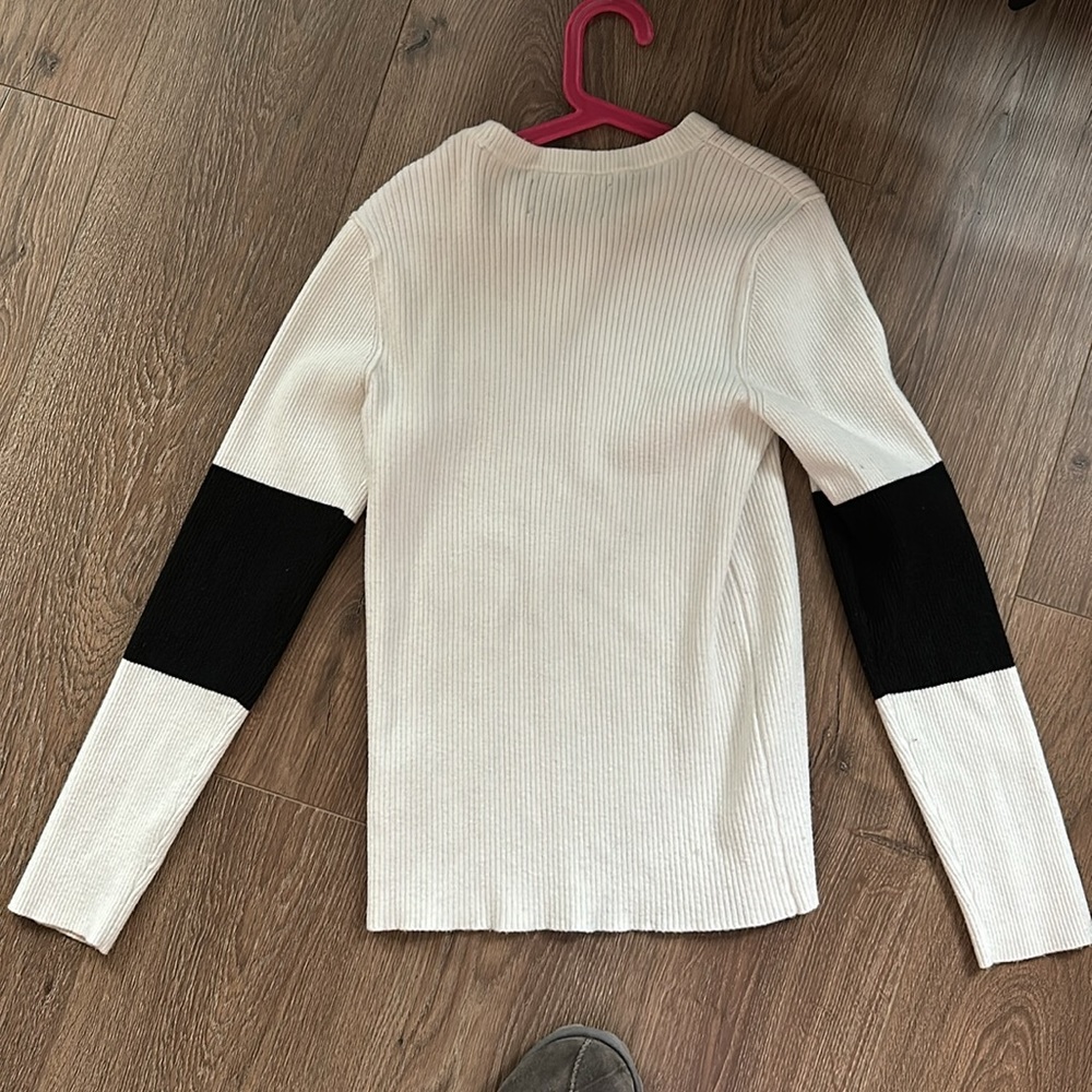 Calvin Klein Ribbed Long Sleeve - Picture 2 of 2